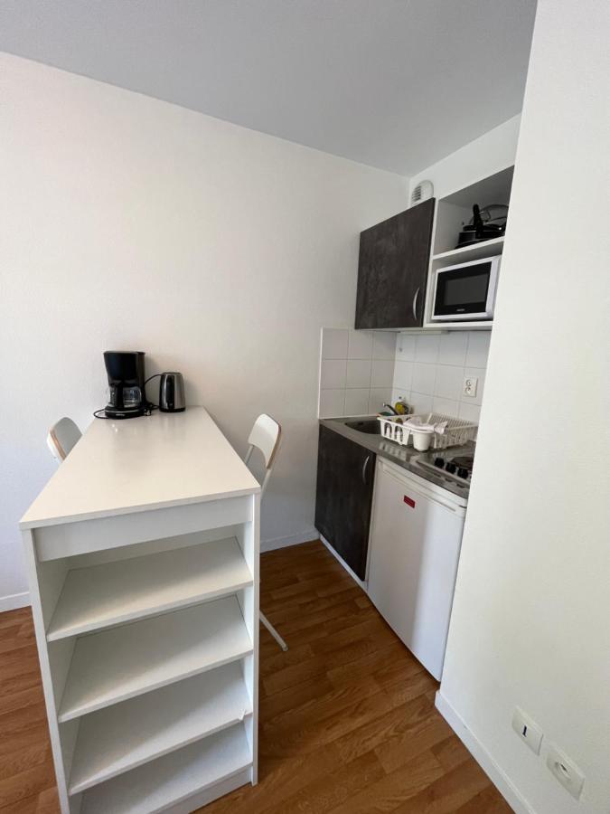 Acajou, Studio Avec Terrasse Et Parking Prive Apartment *